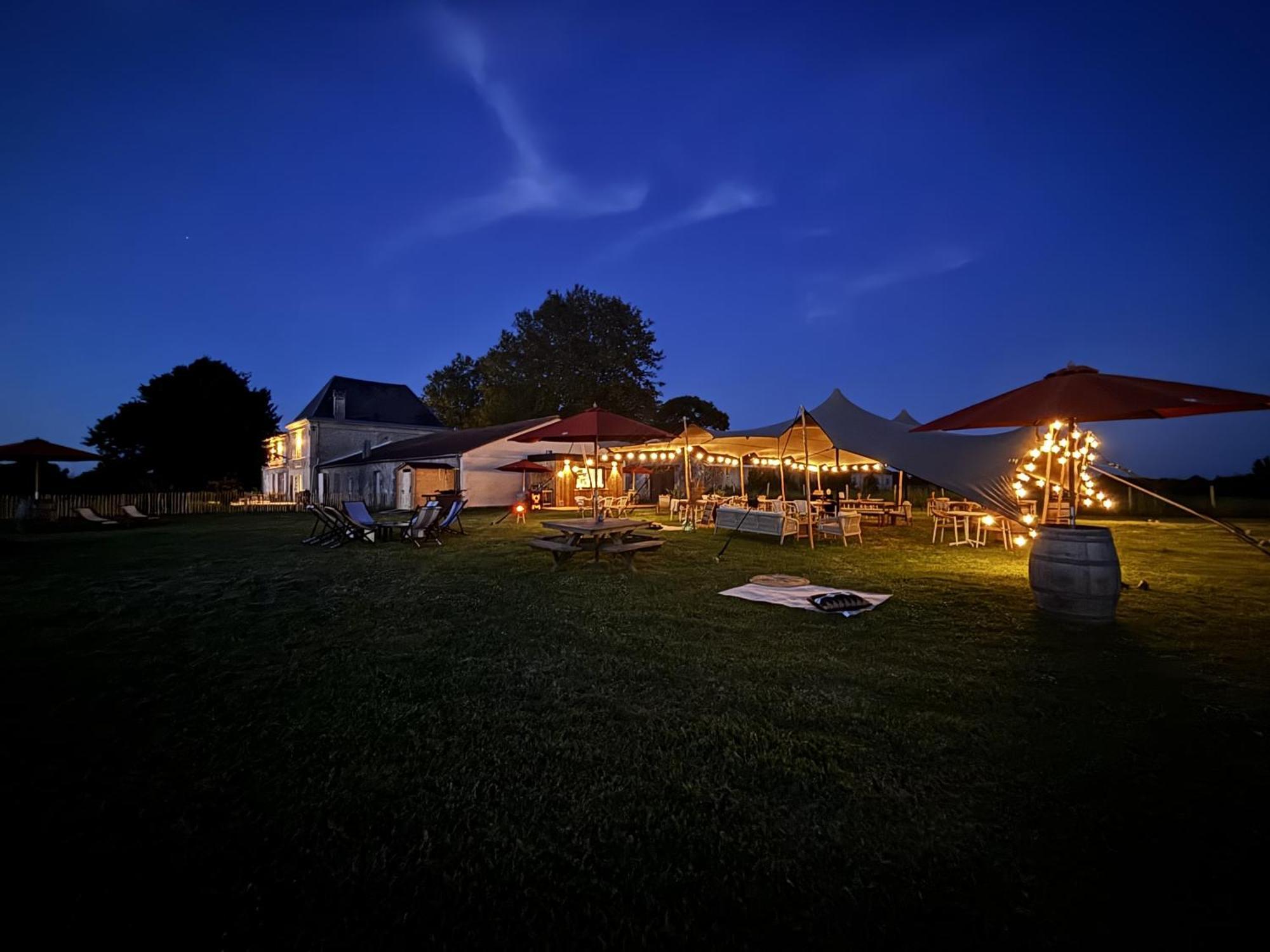 Chateau De Neyran D'hotes & Bed and breakfast Soulac-sur-Mer